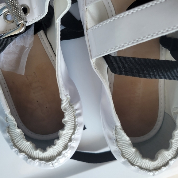Schutz Raika Patent Leather Lace-Up Ballet Flats White Size 9.5B - Picture 7 of 16
